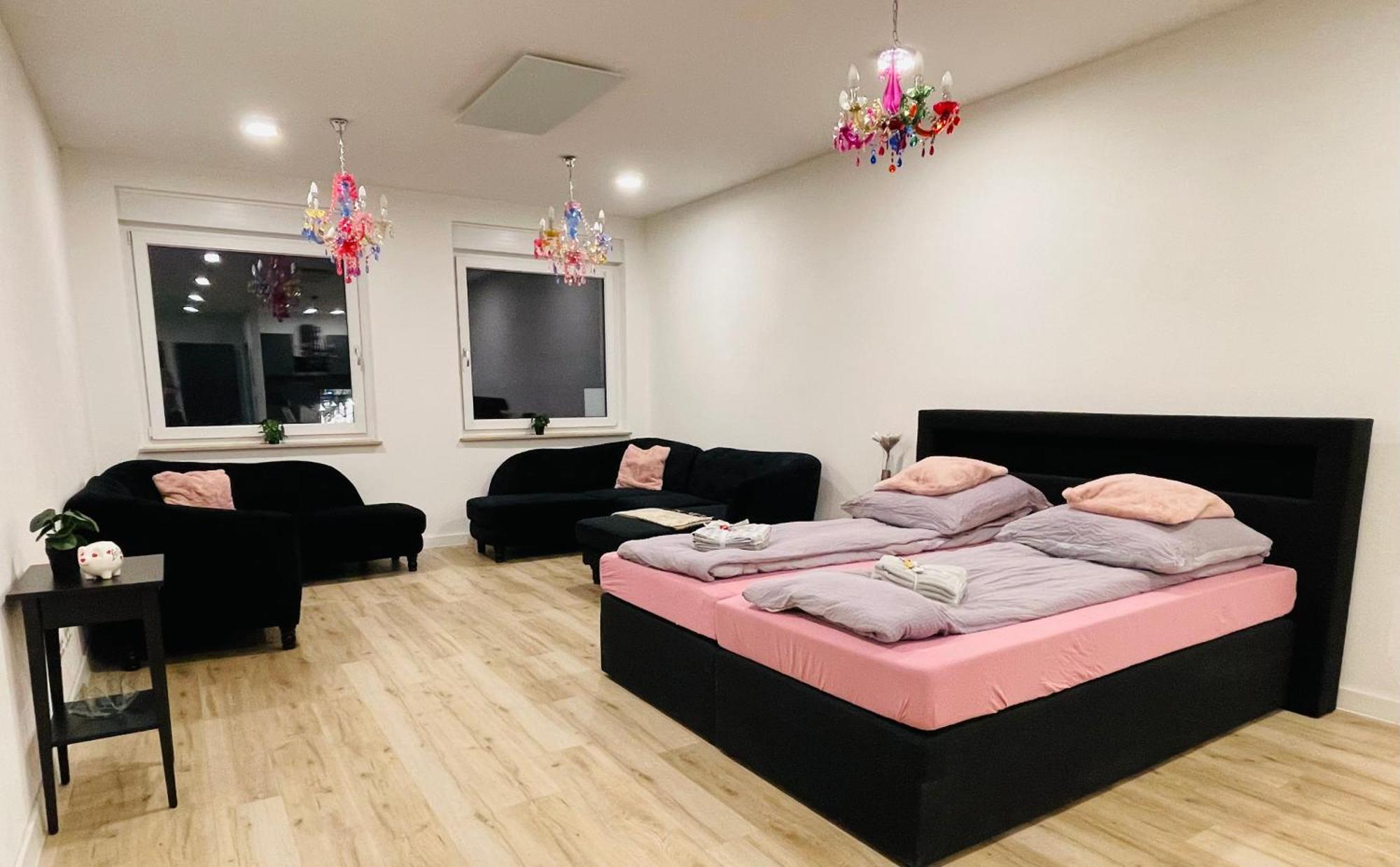 Neu Sweetroom Grosses Goldstadt