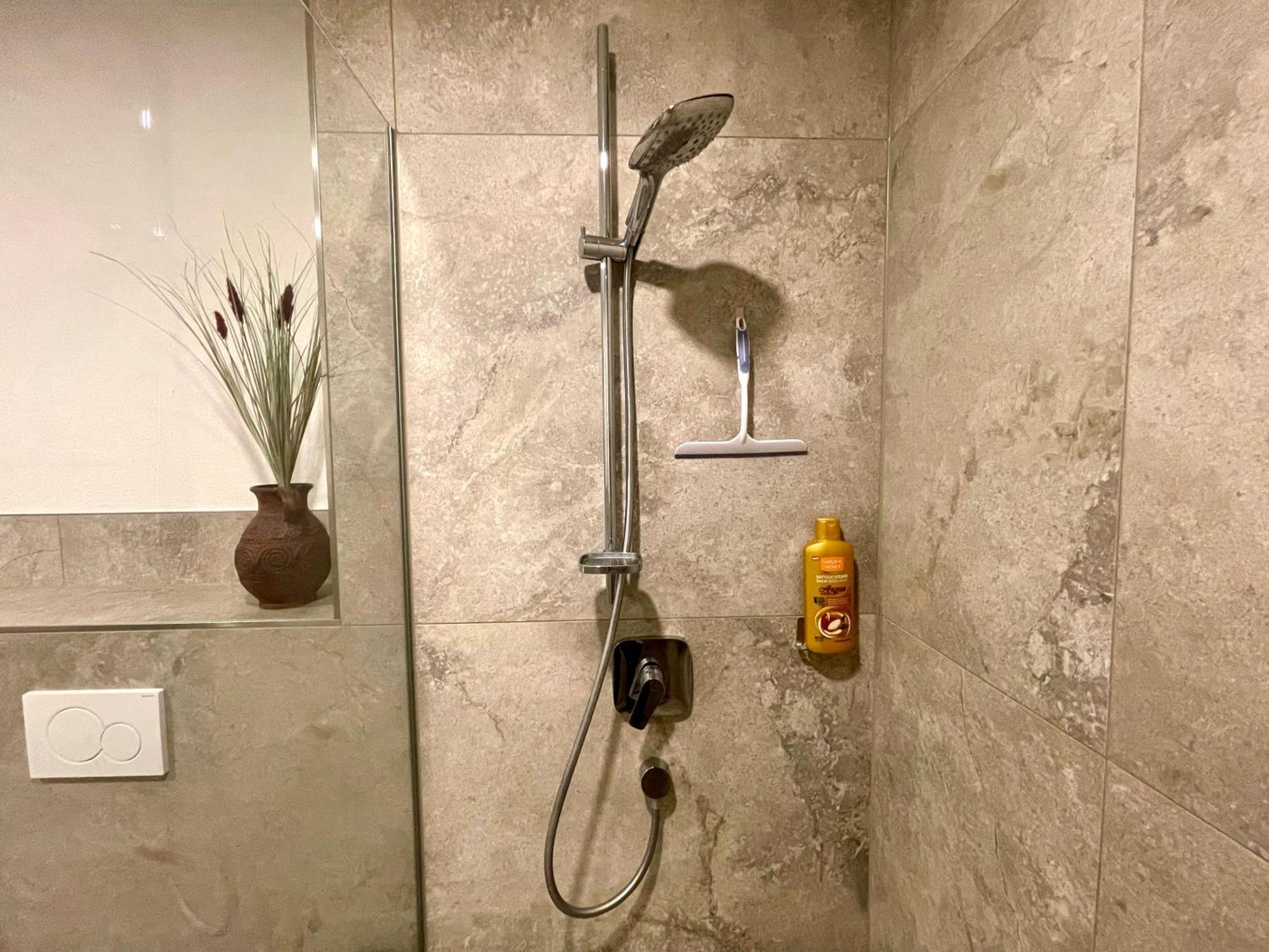 Neu Sweetroom Grosses Goldstadt