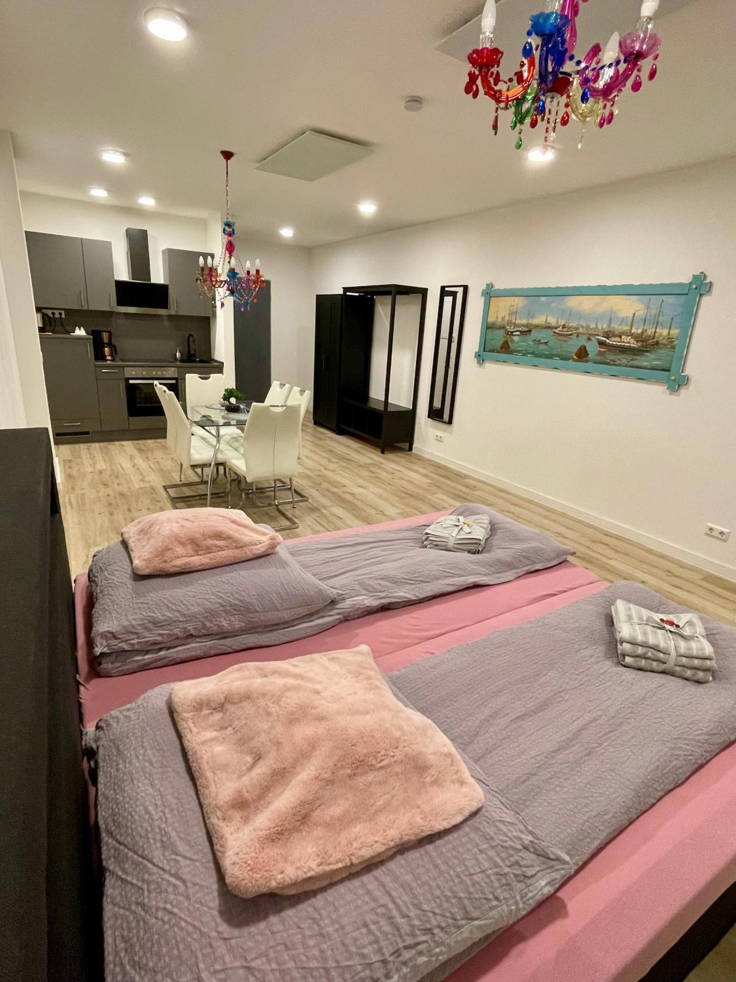 Apartment Neu Sweetroom Grosses Goldstadt *