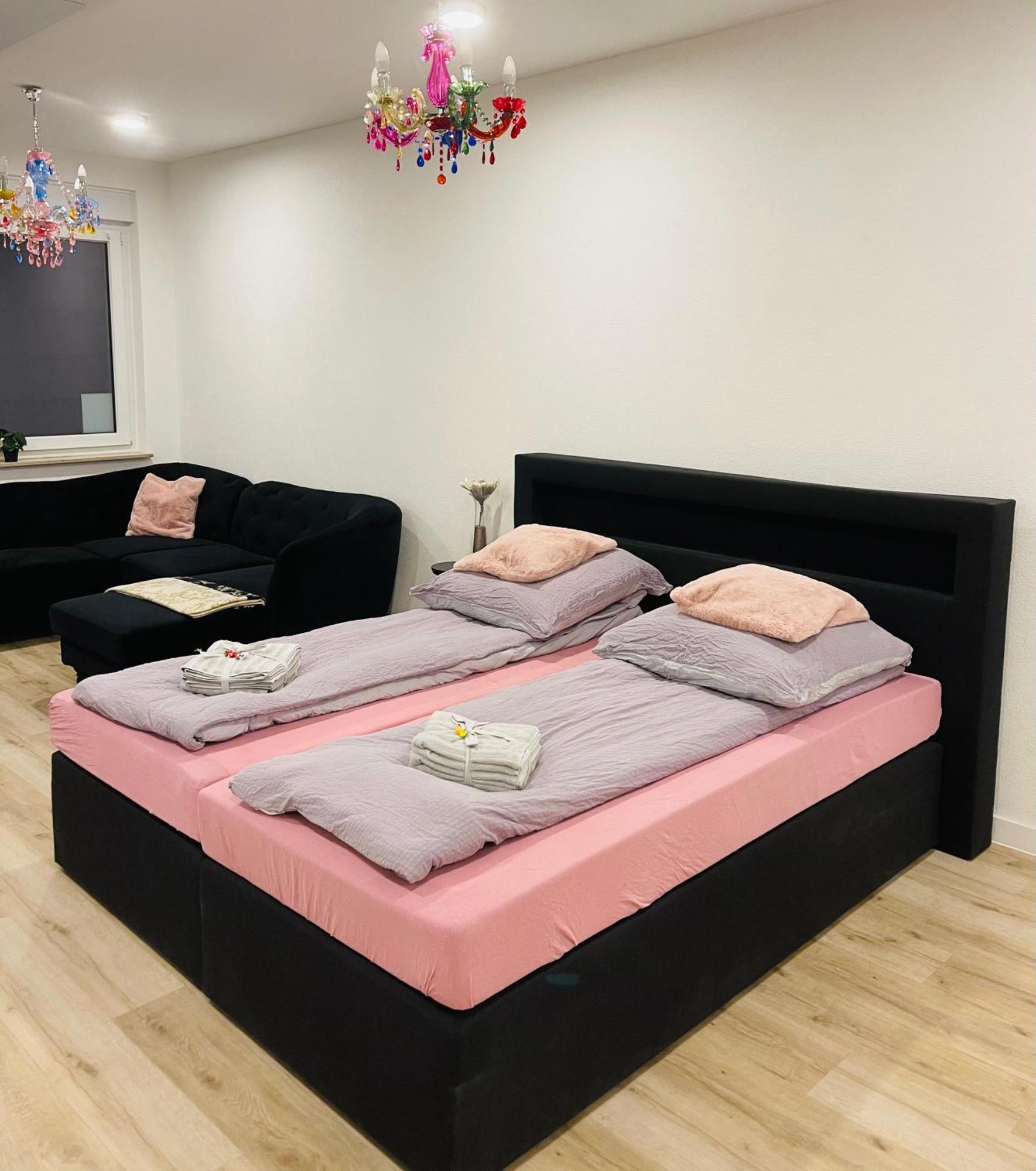 Apartment Neu Sweetroom Grosses Goldstadt *