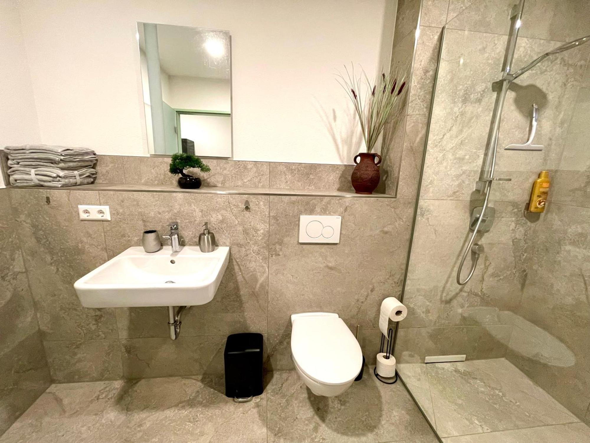 Neu Sweetroom Grosses Goldstadt Apartment *