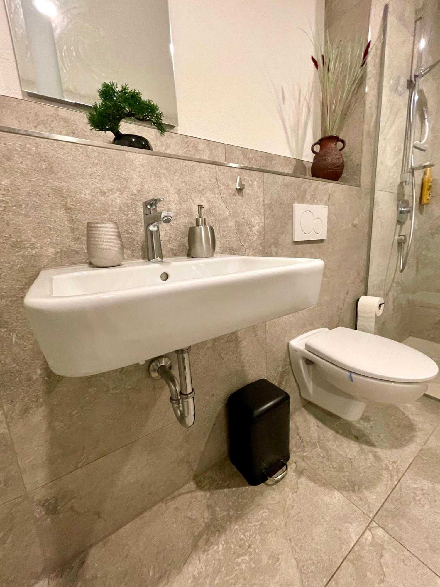 Neu Sweetroom Grosses Goldstadt