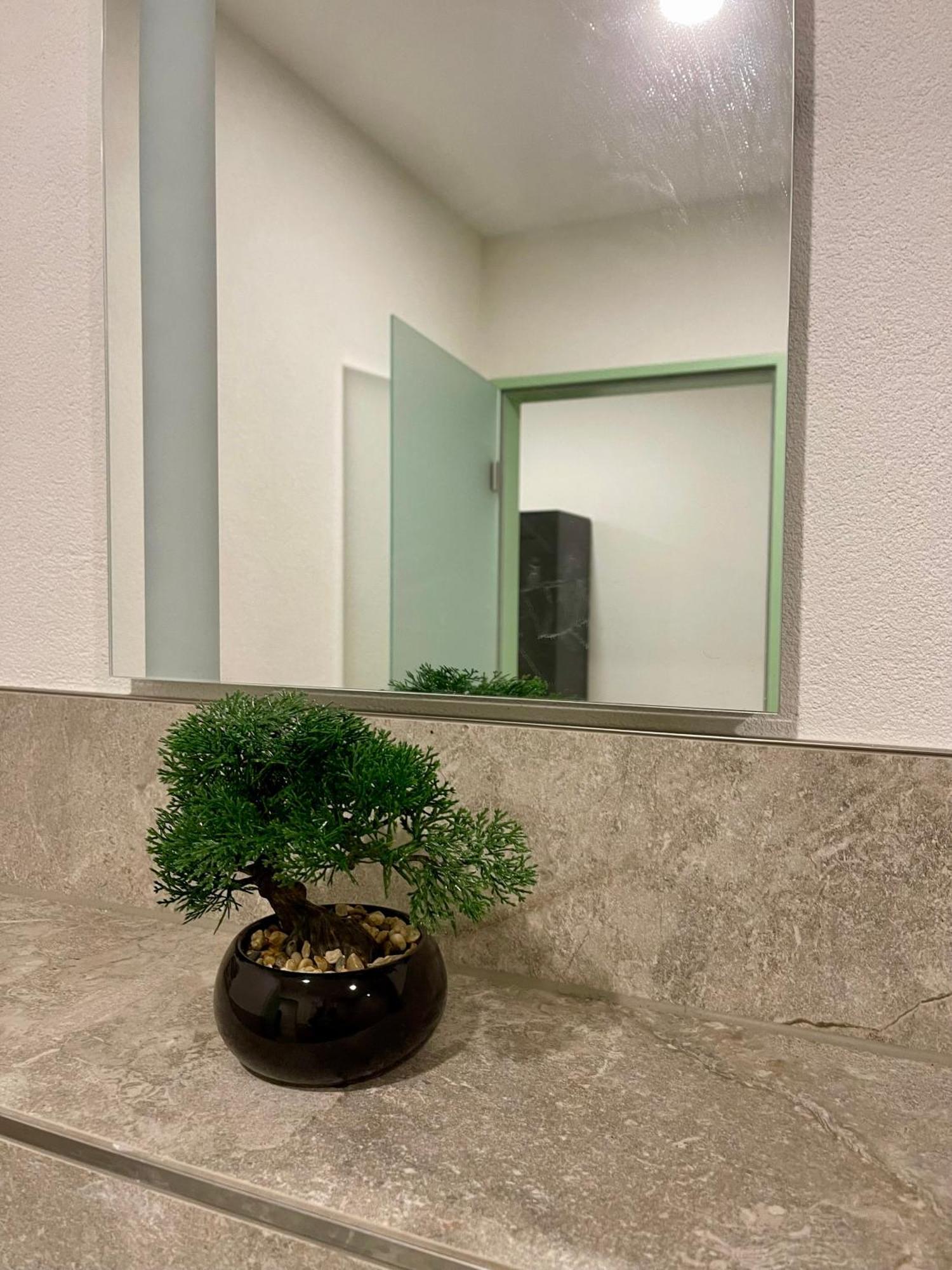 Apartment Neu Sweetroom Grosses Goldstadt *